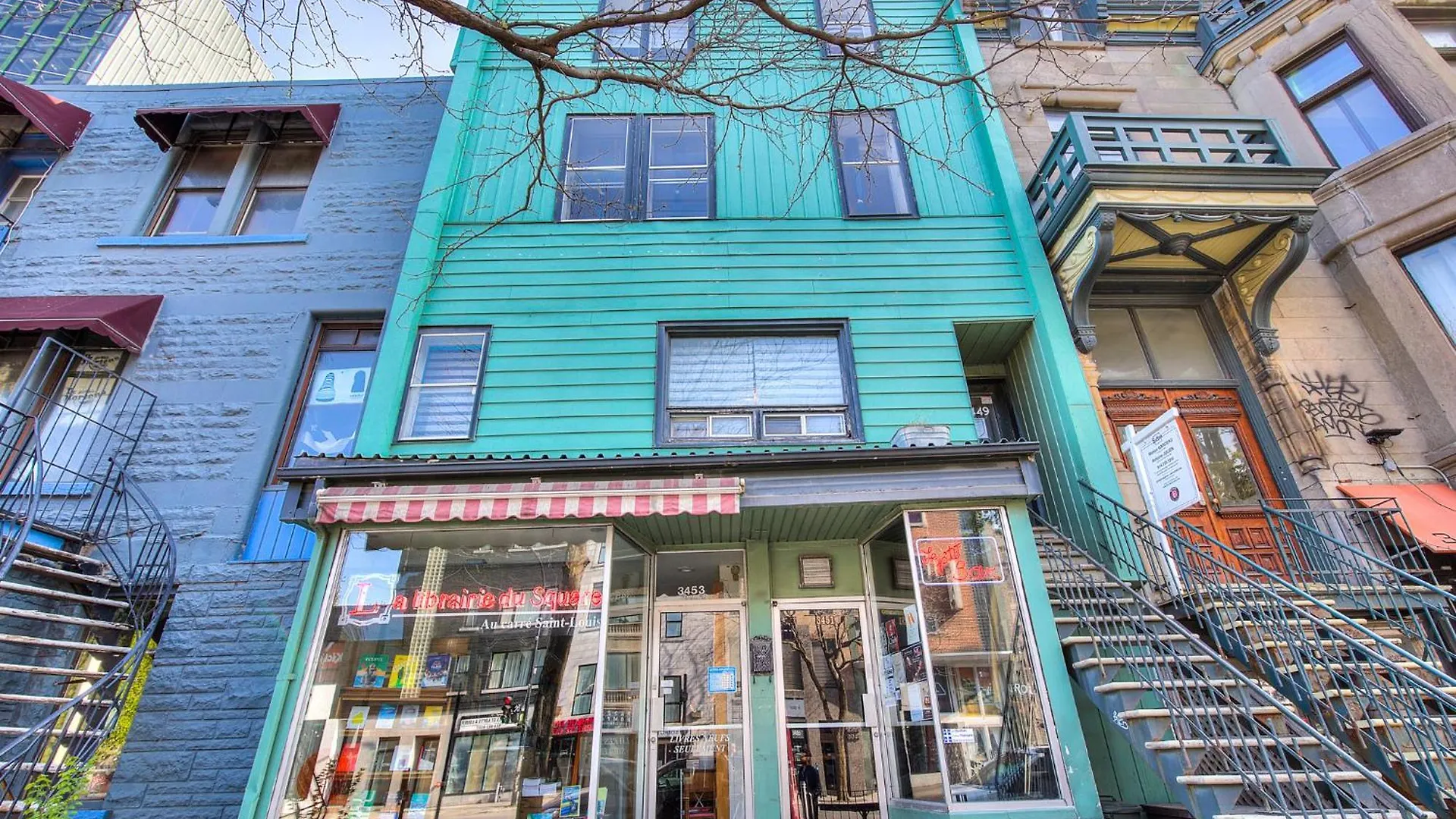 Apartment Rue Berri & Downtown Village Destination Montreal